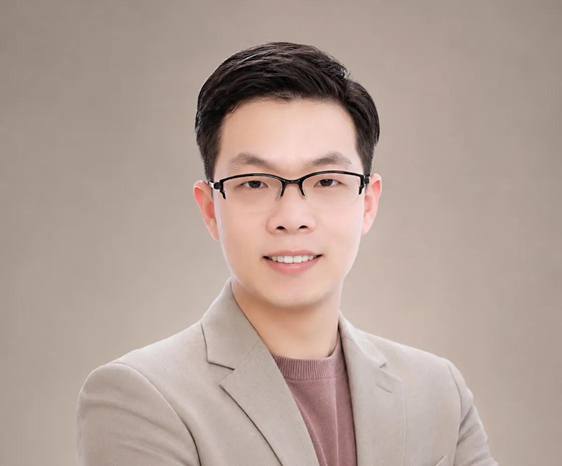 Profile photo of Lee Wang-hee, the security-consulting PM who designed BizMarket's security training